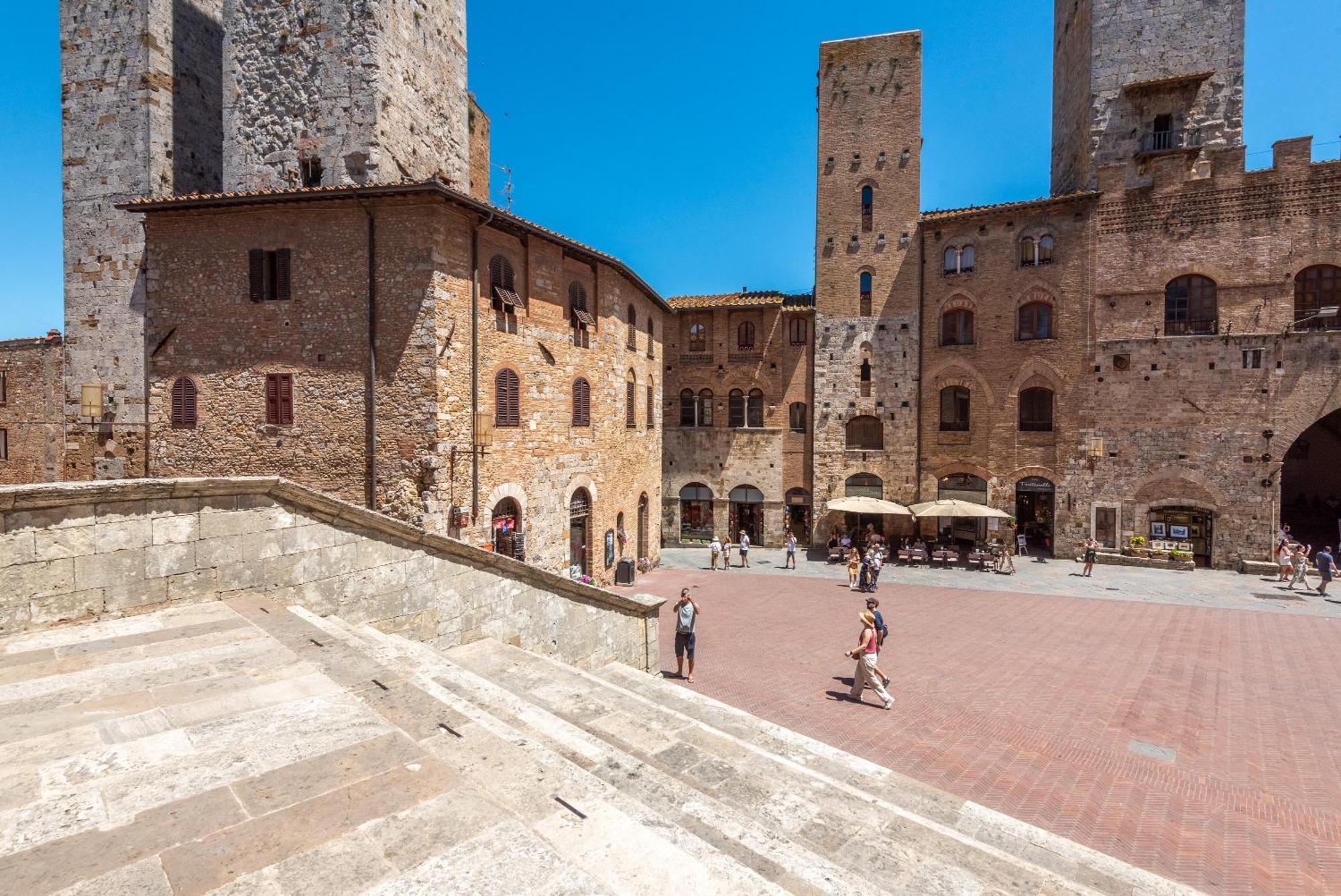 Il Teatro Apartment San Gimignano Bagian luar foto